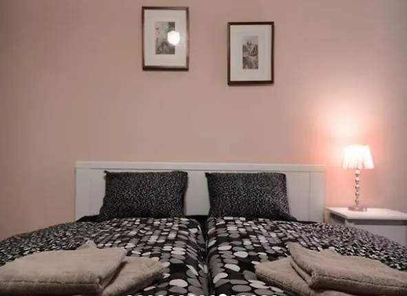 Apartment Vltavska A